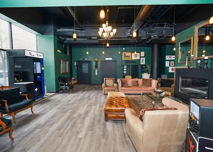 Apartment Mccormick 2br-2ba For 8 Guests With Optional Parking & Gym Chicago